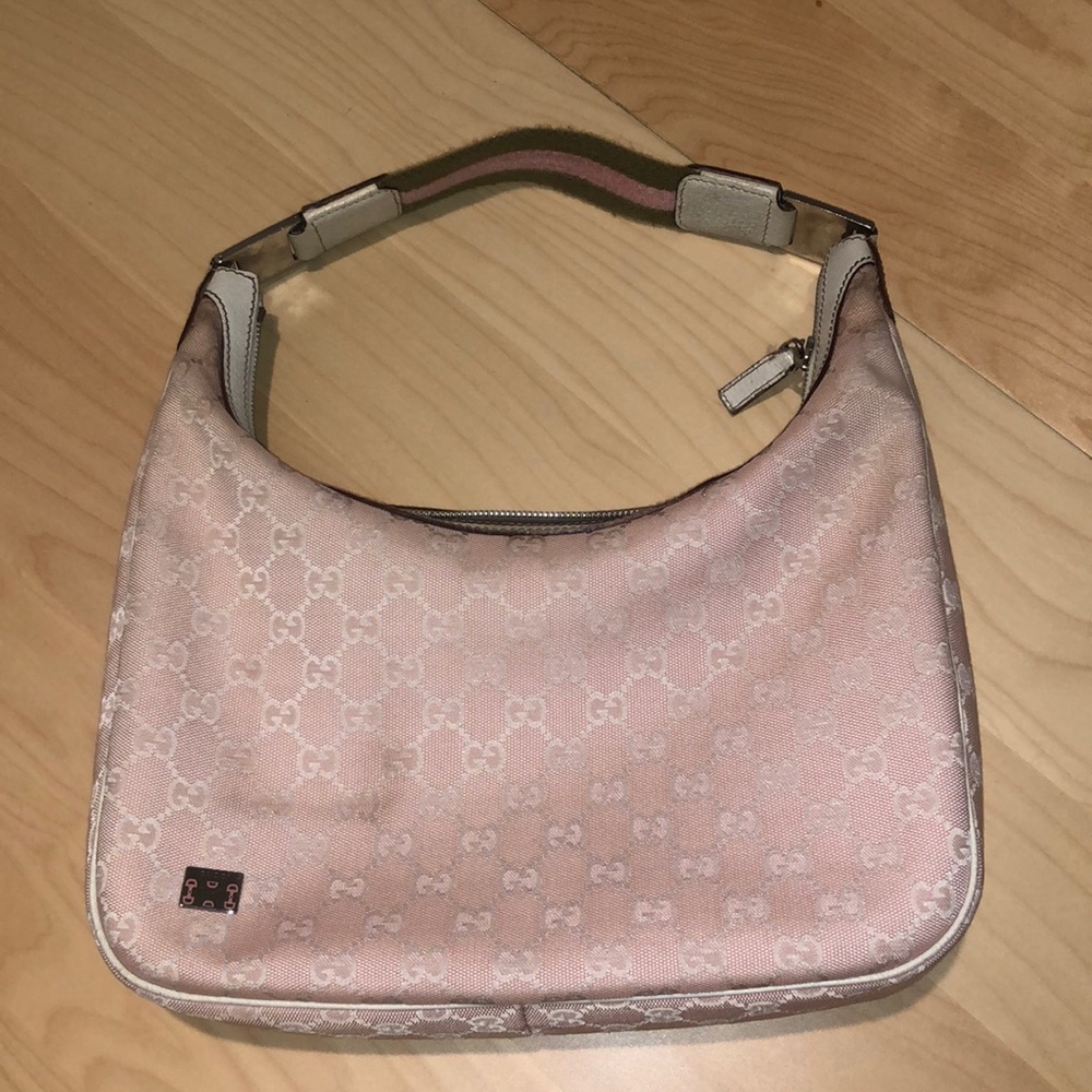 Vintage monogrammed Gucci baby pink shoulder bag